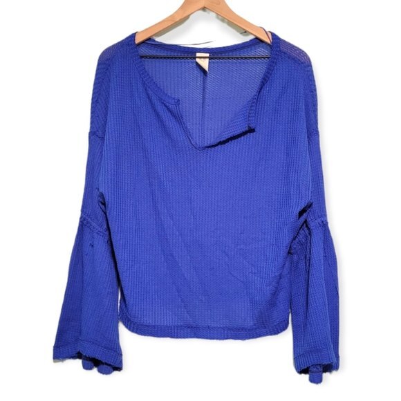 Free People Dahlia Thermal Top Ruffle Knit in Blue Size Small - Picture 1 of 8